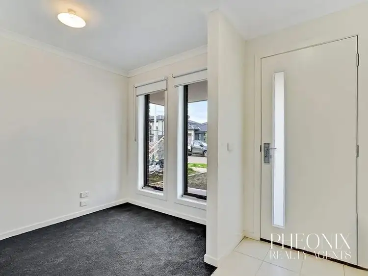 Second view of Homely house listing, 12 Barlow Circuit, Tarneit VIC 3029