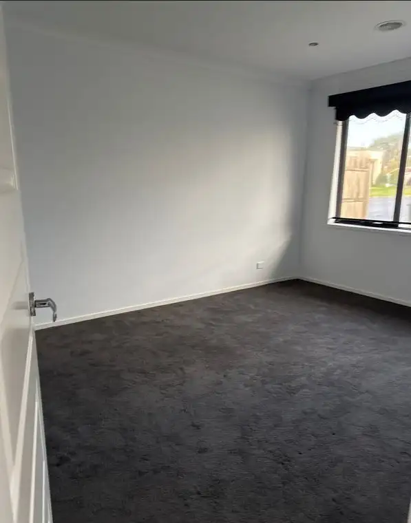 Fourth view of Homely house listing, 8 Fadden Place, Epping VIC 3076