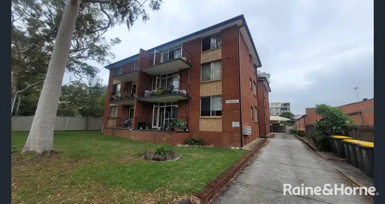 Main view of Homely unit listing, 6/19 Chamberlain Street, Campbelltown NSW 2560