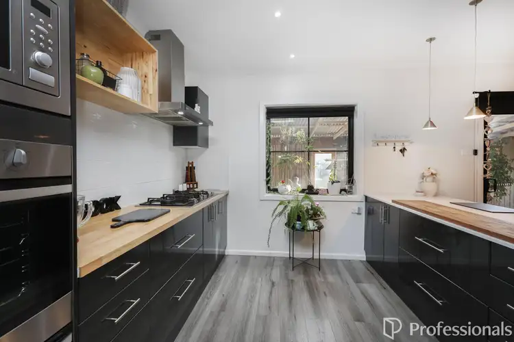 Fifth view of Homely house listing, 23 Curlew Close, Melton VIC 3337