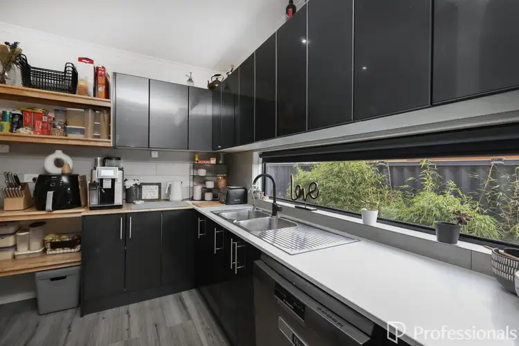 Sixth view of Homely house listing, 23 Curlew Close, Melton VIC 3337