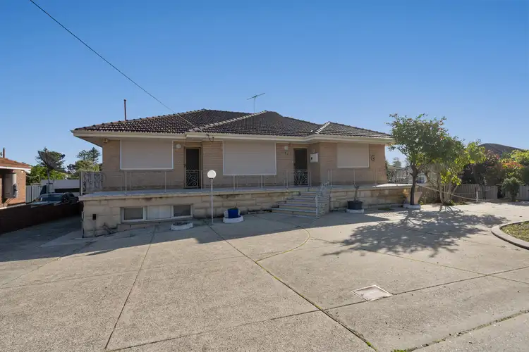 203 Carrington Street, Beaconsfield WA 6162