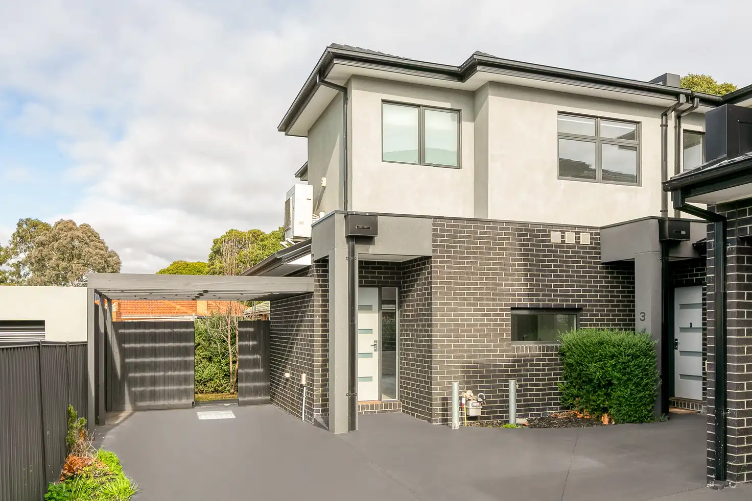 Main view of Homely townhouse listing, 2/77 Rathcown Road, Reservoir VIC 3073