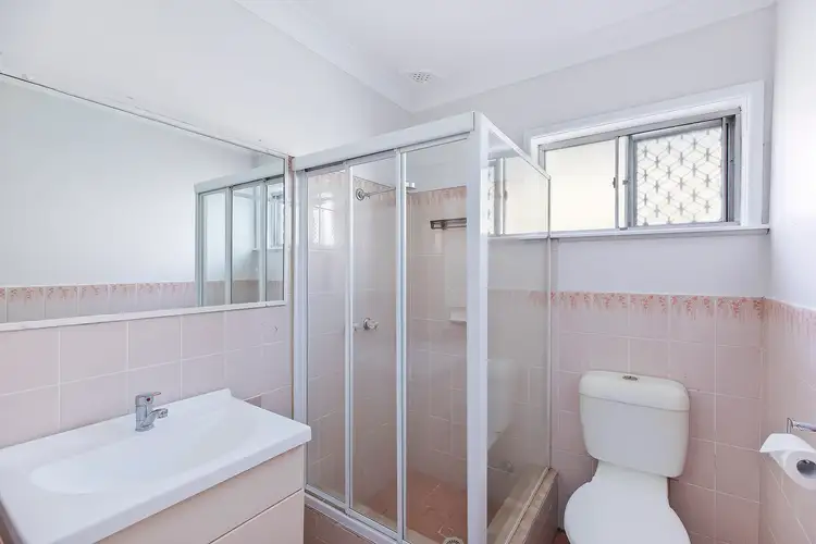 Fifth view of Homely unit listing, 5/28 Forresters Beach Road, Forresters Beach NSW 2260