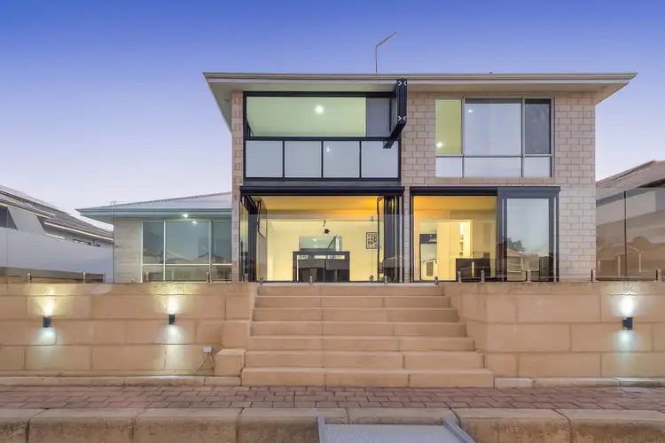 Sixth view of Homely house listing, 35 Erins Isle, Dudley Park WA 6210