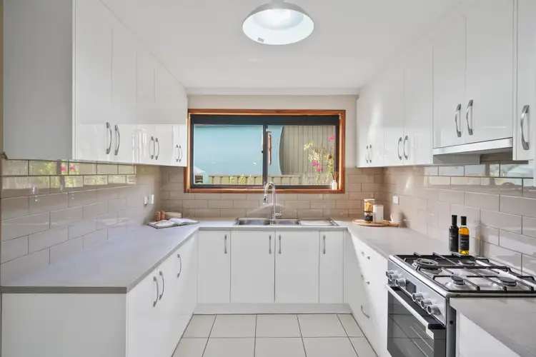 18 Roseworthy Drive, Andrews Farm SA 5114
