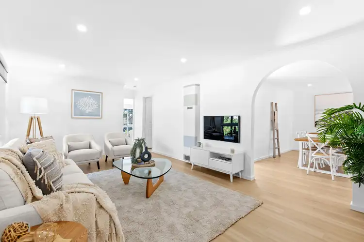 Second view of Homely house listing, 16 Warrawee Circuit, Frankston VIC 3199