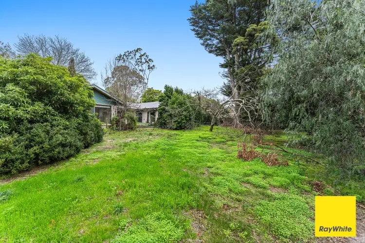 Seventh view of Homely house listing, 4 Nizam Court, Wantirna VIC 3152