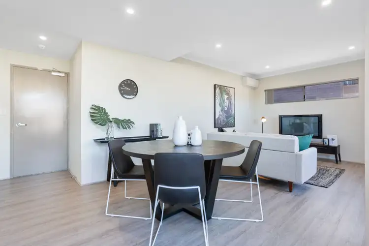 Fourth view of Homely apartment listing, 5/3 Barnsbury Road, Warwick WA 6024