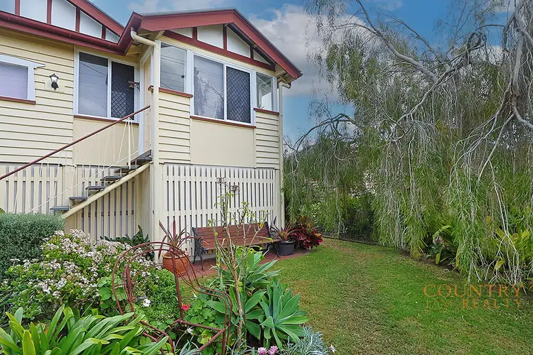 43 Main Street, Lowood QLD 4311
