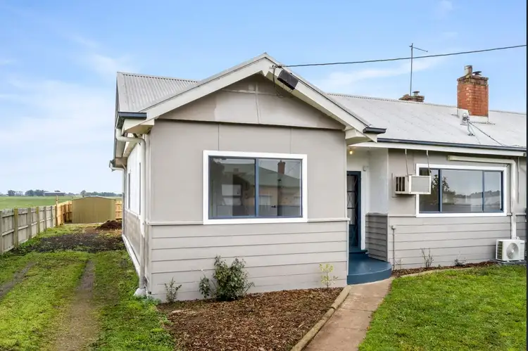 521 Corangamite Lake Road