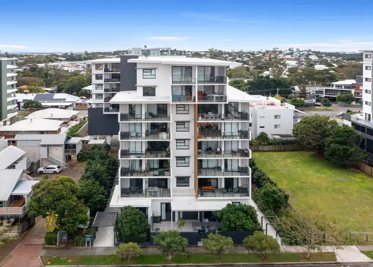 2102/77 Bride Street, Wynnum QLD 4178