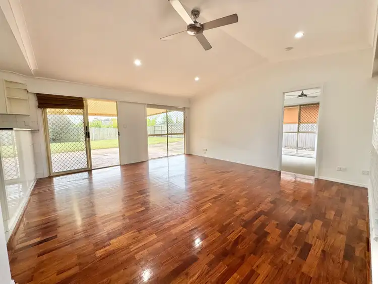 19 Tyalla Drive, Ashmore QLD 4214