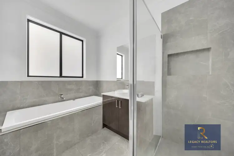 Fifth view of Homely house listing, 33 Goodison Grove, Tarneit VIC 3029