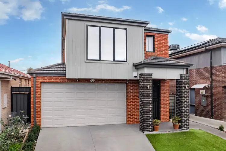 Second view of Homely house listing, 8 Villandry Street, Roxburgh Park VIC 3064