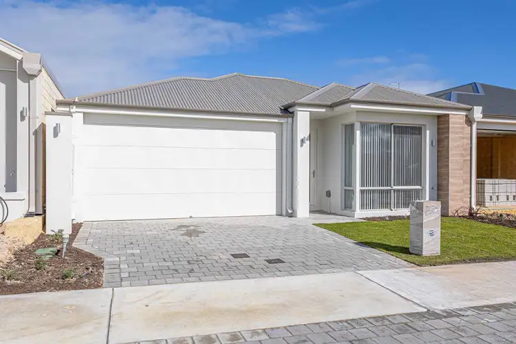 5 Kent Street, Eglinton WA 6034