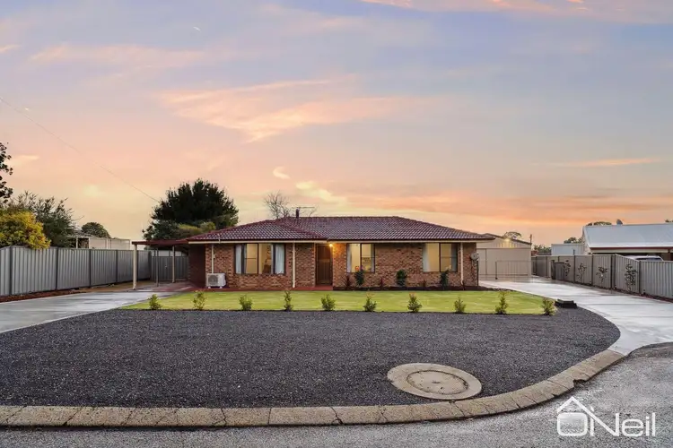 10 Lovegrove Court, Byford WA 6122