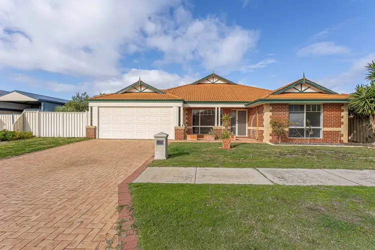 16 Silverton Avenue, Butler WA 6036