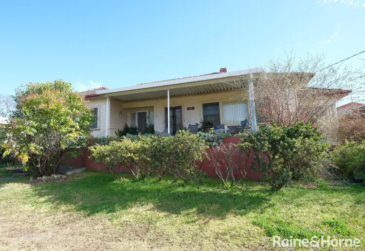 33 Lang street, Inverell NSW 2360