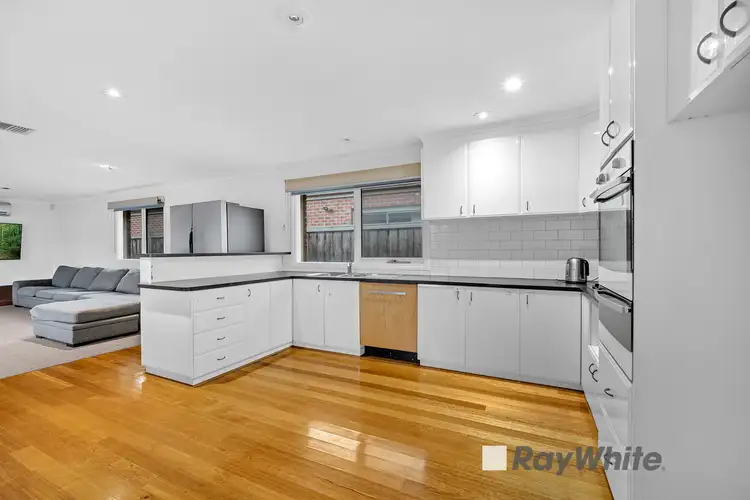 Third view of Homely house listing, 5 Manning Close, Hampton Park VIC 3976