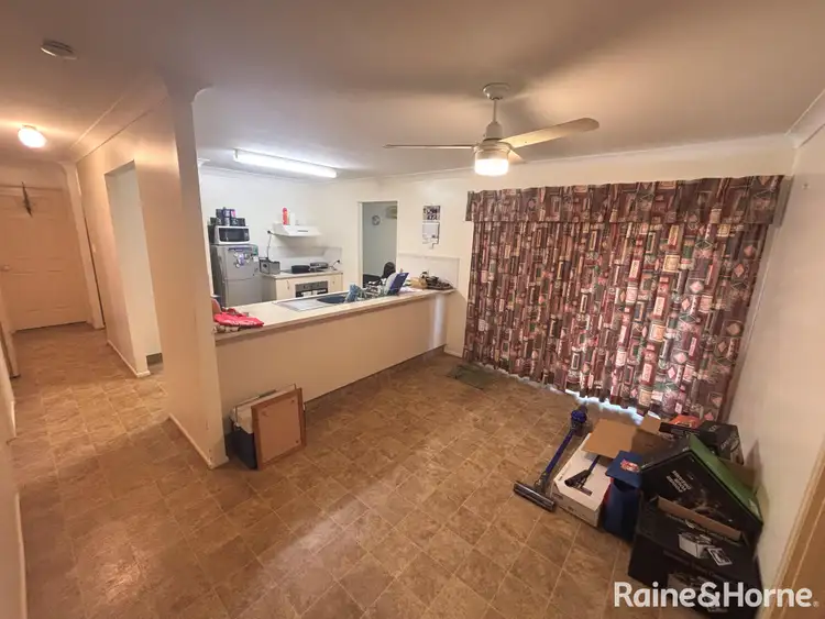 Sixth view of Homely house listing, 2 Princess Court, Kingaroy QLD 4610