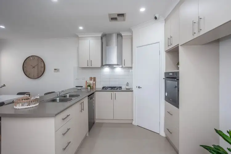 Fifth view of Homely villa listing, 4C Ungaroo Road, Westminster WA 6061