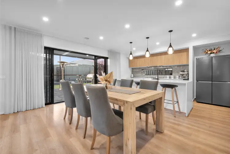 Sixth view of Homely house listing, 29 Revelstoke Crescent, Pakenham VIC 3810