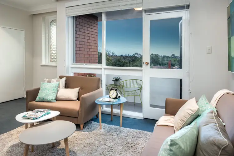 3/18 Segtoune Street, Kew VIC 3101
