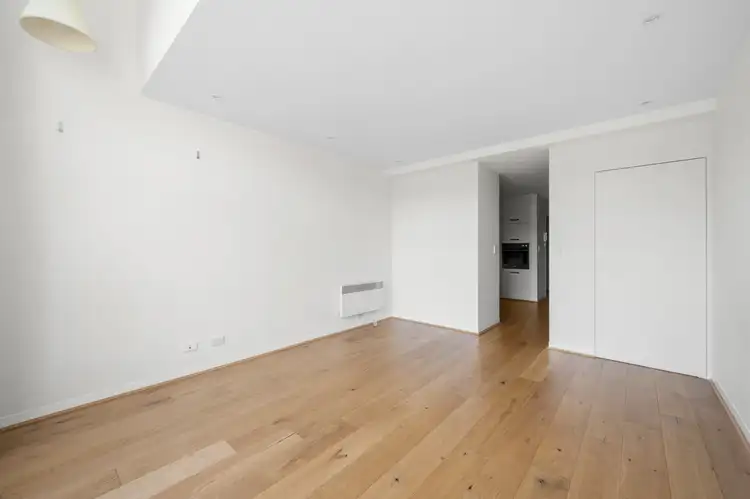 Fifth view of Homely apartment listing, P14W/189 Powlett Street, East Melbourne VIC 3002