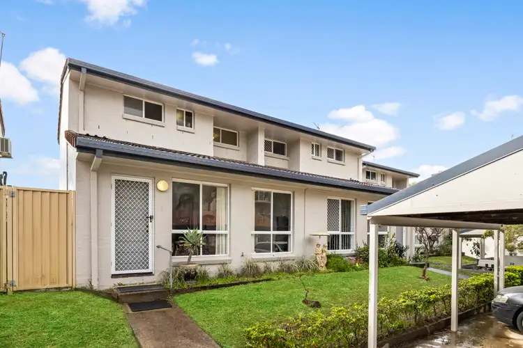 9/13-17 Brown Street, Labrador QLD 4215