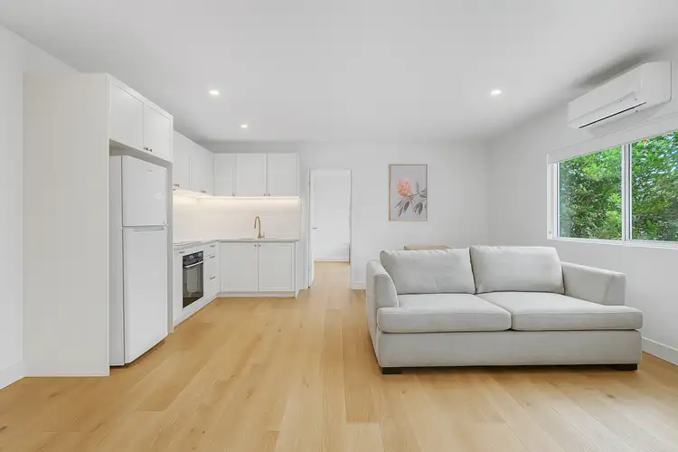 Fifth view of Homely unit listing, 18/192-196 Mann Street, Westcourt QLD 4870