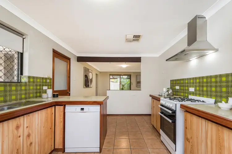Fifth view of Homely house listing, 40 Grainger Way, Thornlie WA 6108