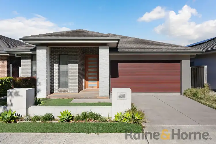 34 Fairbank Drive, Gledswood Hills NSW 2557