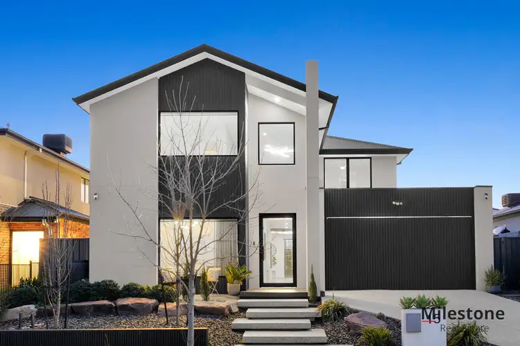 15 Arcola Street, Clyde North VIC 3978