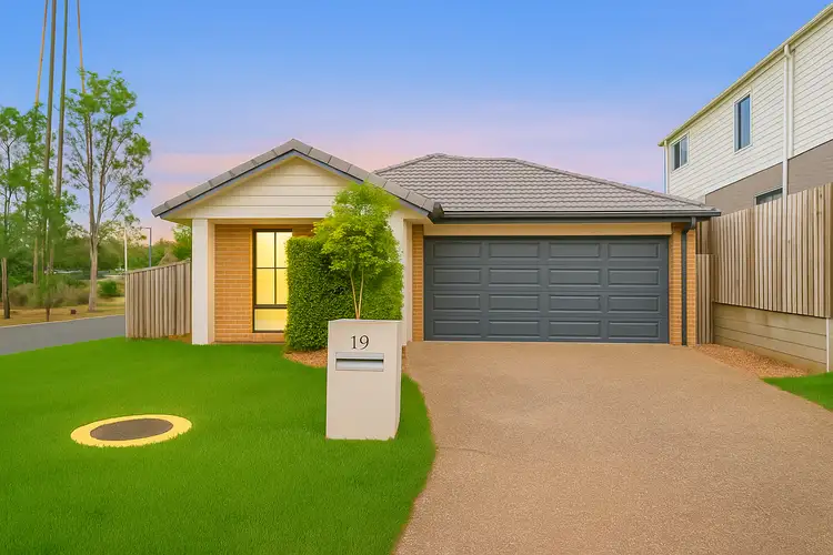 19 Bishampton Circuit, Logan Reserve QLD 4133