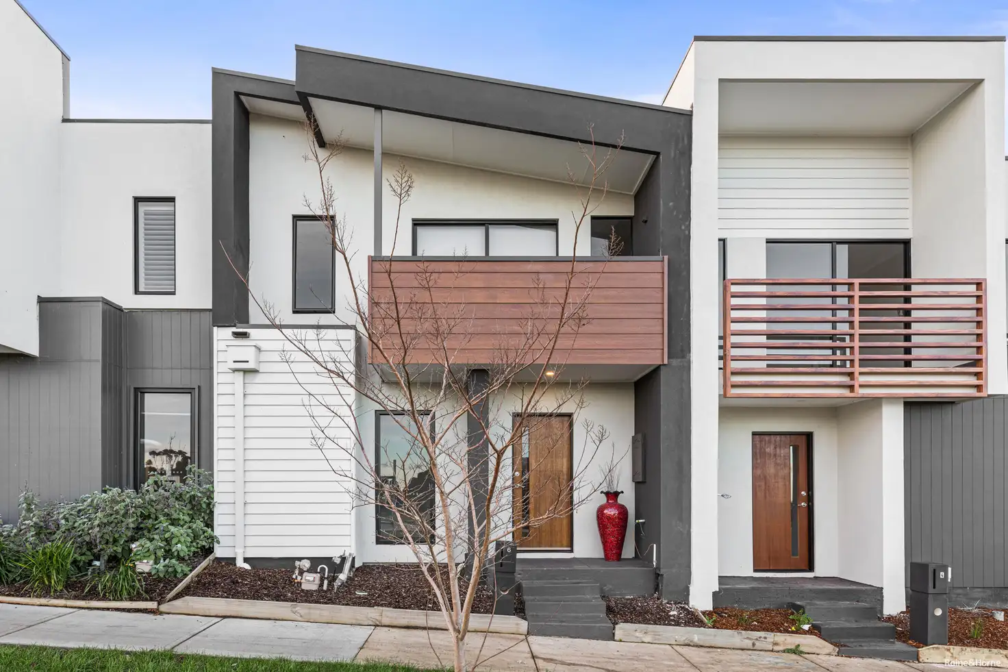 Main view of Homely house listing, 6 Zenith Walk, Greenvale VIC 3059