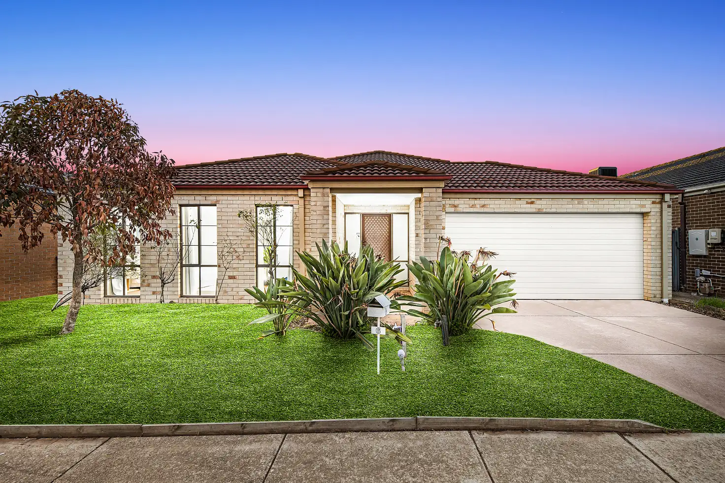 Main view of Homely house listing, 6 Kinglake Drive, Manor Lakes VIC 3024