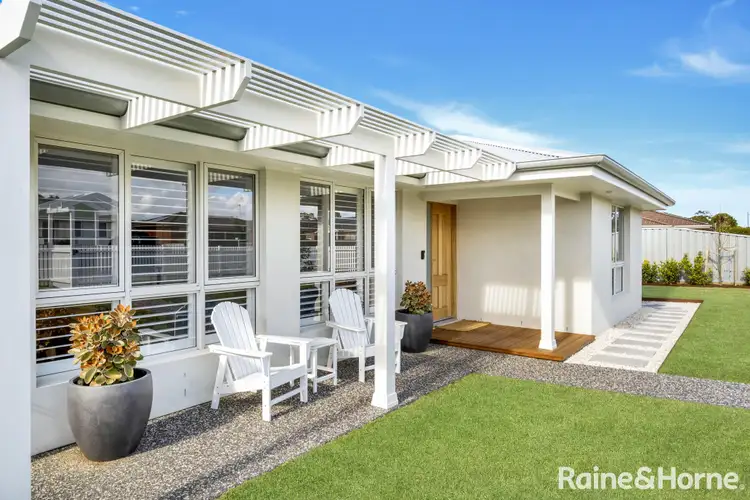 22 Golden Hill Avenue, Shoalhaven Heads NSW 2535