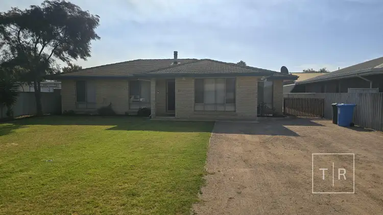 10 Camelia Crescent, Castletown WA 6450