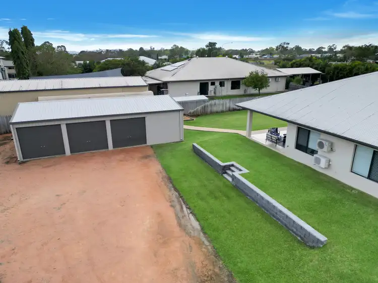 17 South Beck Drive, Rasmussen QLD 4815