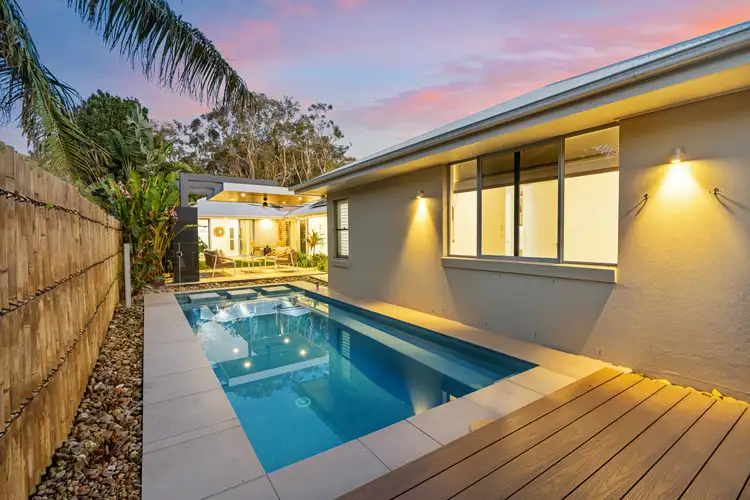 8 Kingtide Lane, Coomera Waters QLD 4209