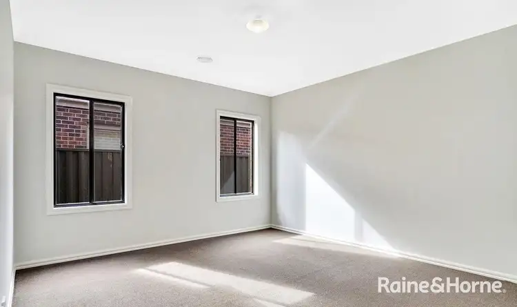 Third view of Homely house listing, 5 Howe Street, Tarneit VIC 3029