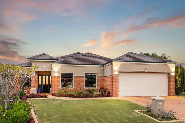 40 Raeburn Crescent, Landsdale WA 6065