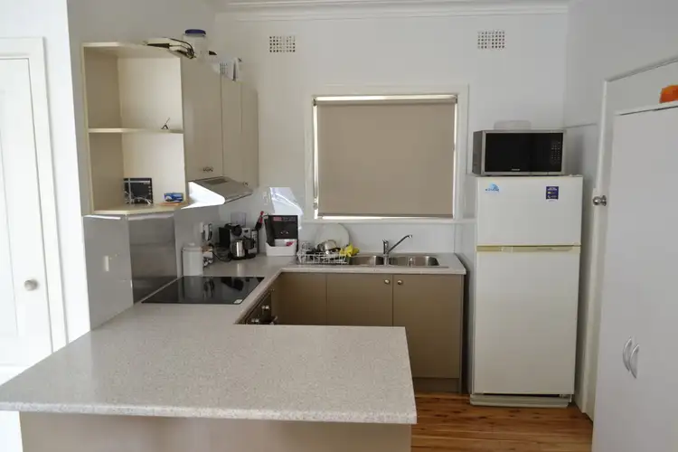 Second view of Homely house listing, 3/3 Martin Street, Tamworth NSW 2340
