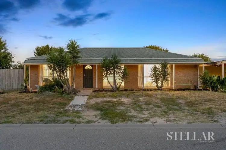 Main view of Homely house listing, 32 Godwin Crescent, Cranbourne North VIC 3977