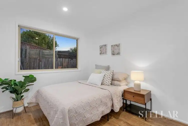 Fifth view of Homely house listing, 32 Godwin Crescent, Cranbourne North VIC 3977