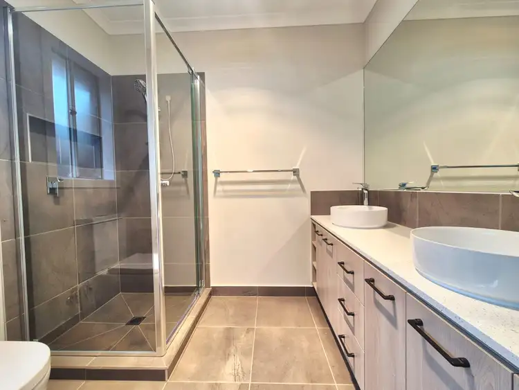 Fifth view of Homely house listing, 44 Gelantipy Drive, Truganina VIC 3029