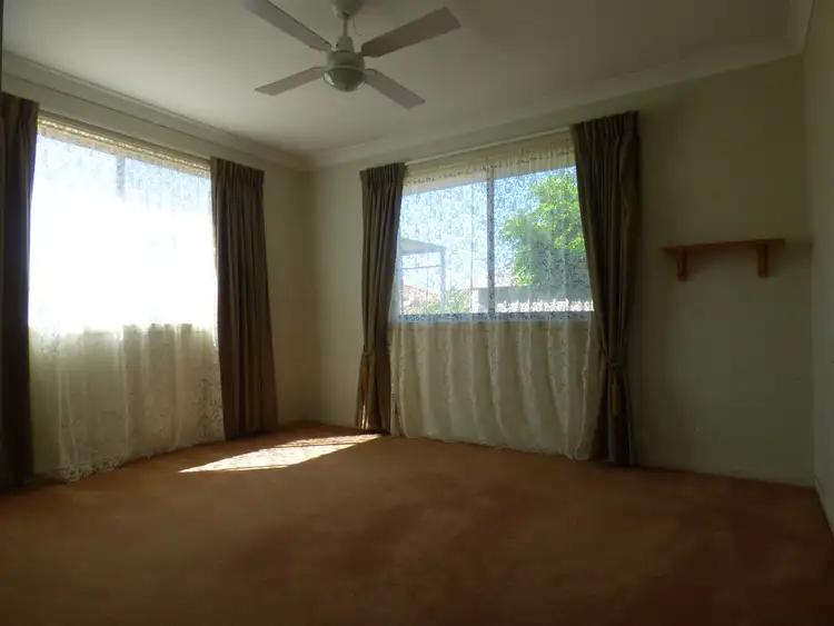 Fifth view of Homely unit listing, 10/4 Old Barracks Lane, Young NSW 2594