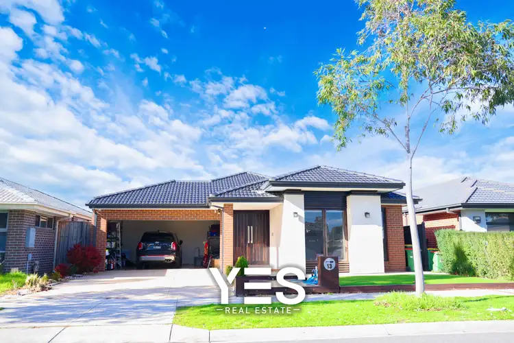 13 Earhart Street, Pakenham VIC 3810