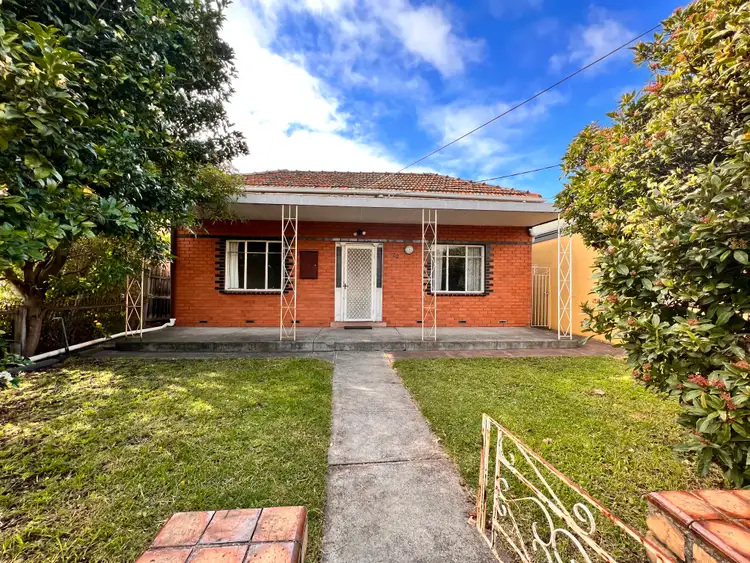 22 Cassels Road, Brunswick VIC 3056